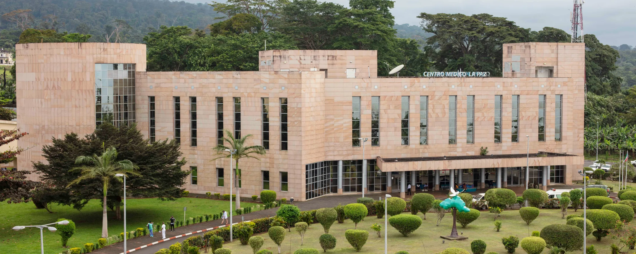 La Paz Hospital Group